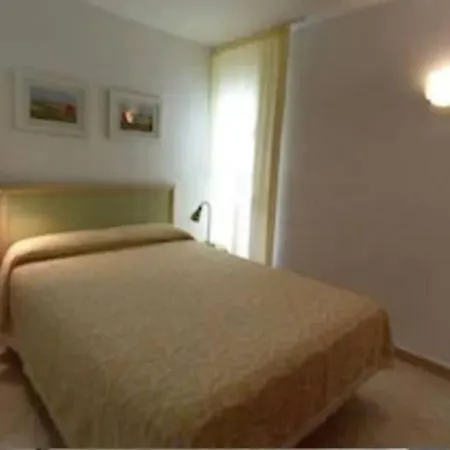 Ely Palace, Vistas Al Mar/4pax Apartamento *